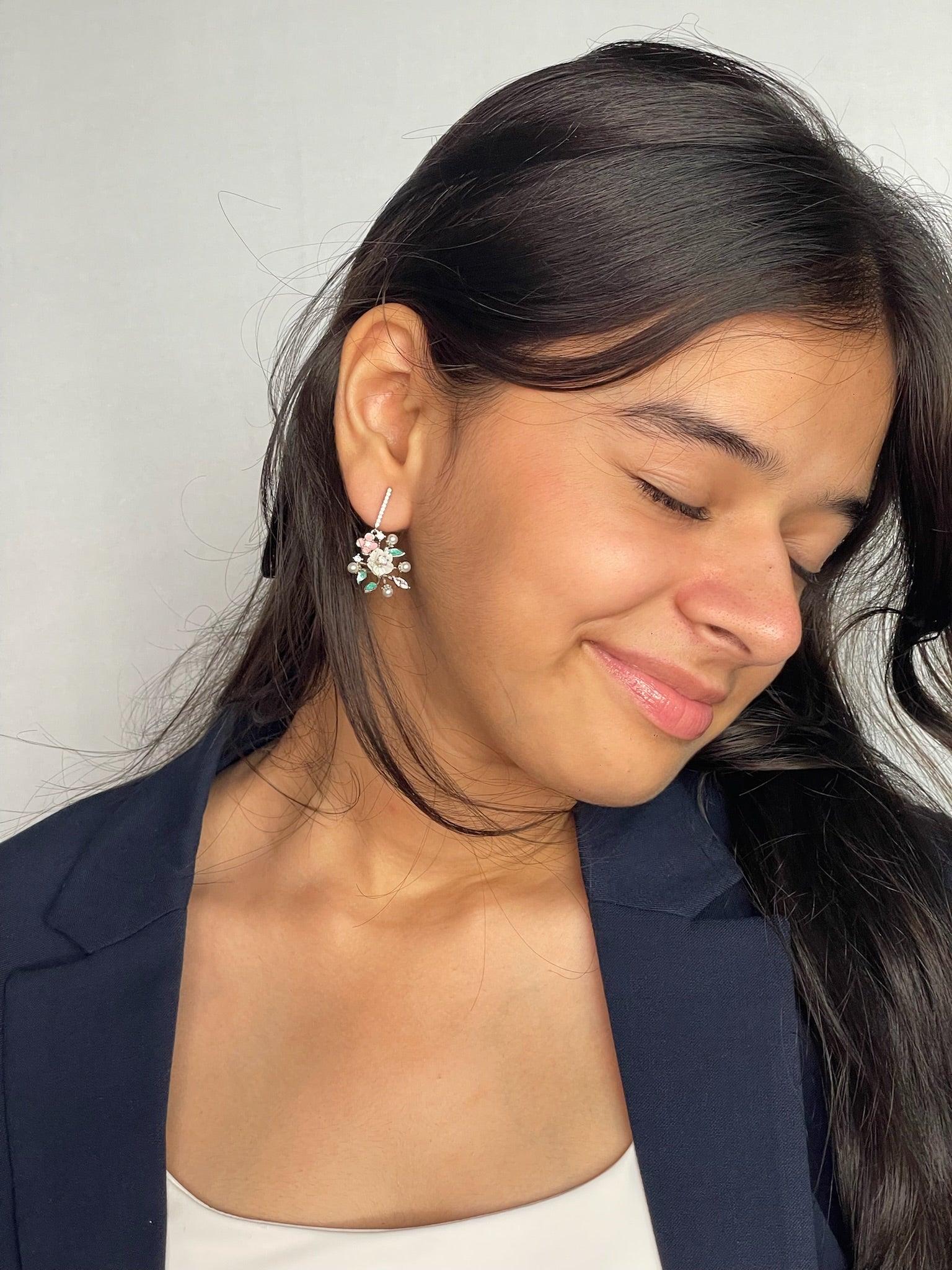 Avni – Linear Pearl and Mixed-Media Flower Earrings