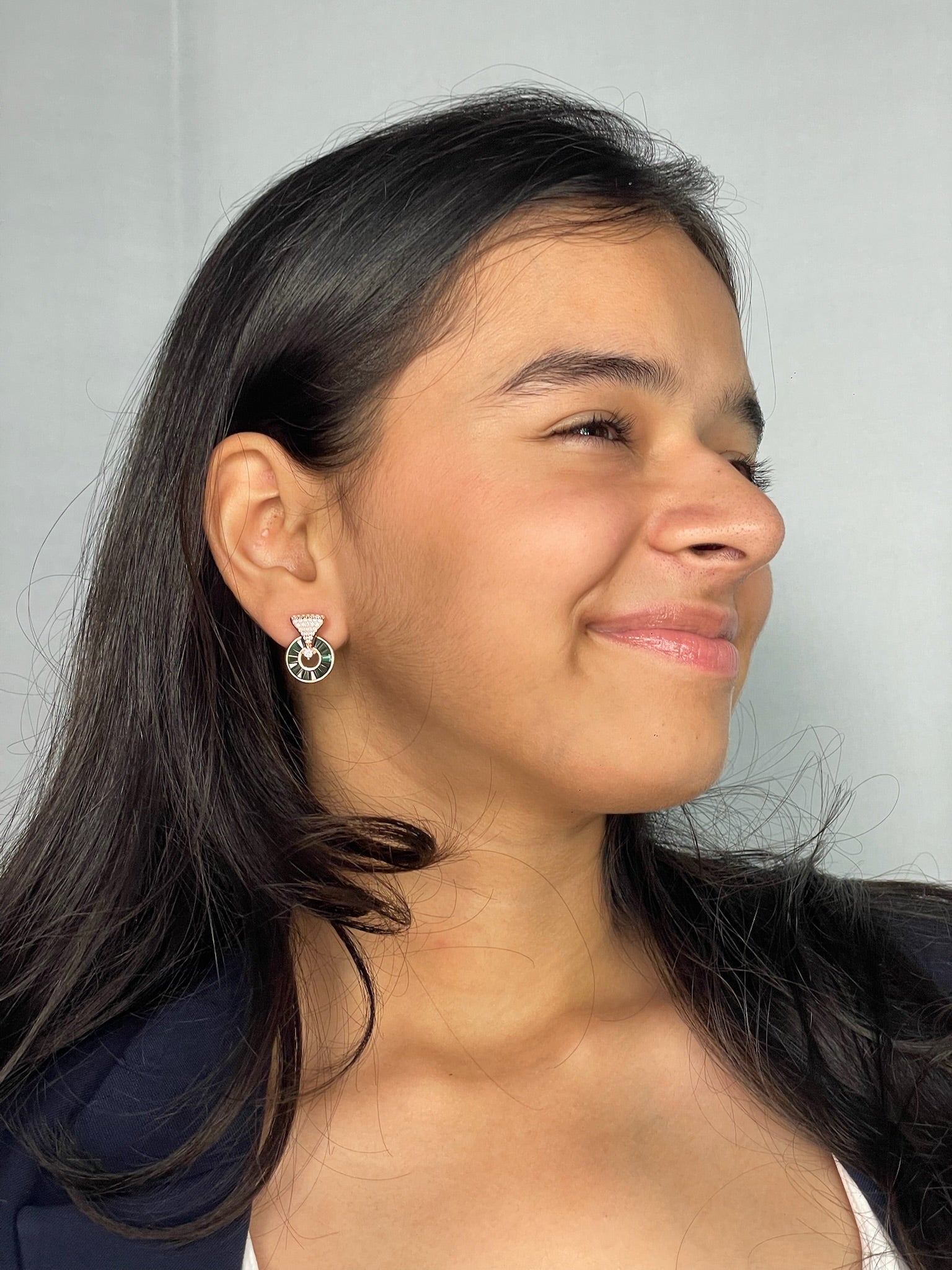 Nila - Art Deco Green Baguette Circular Studs