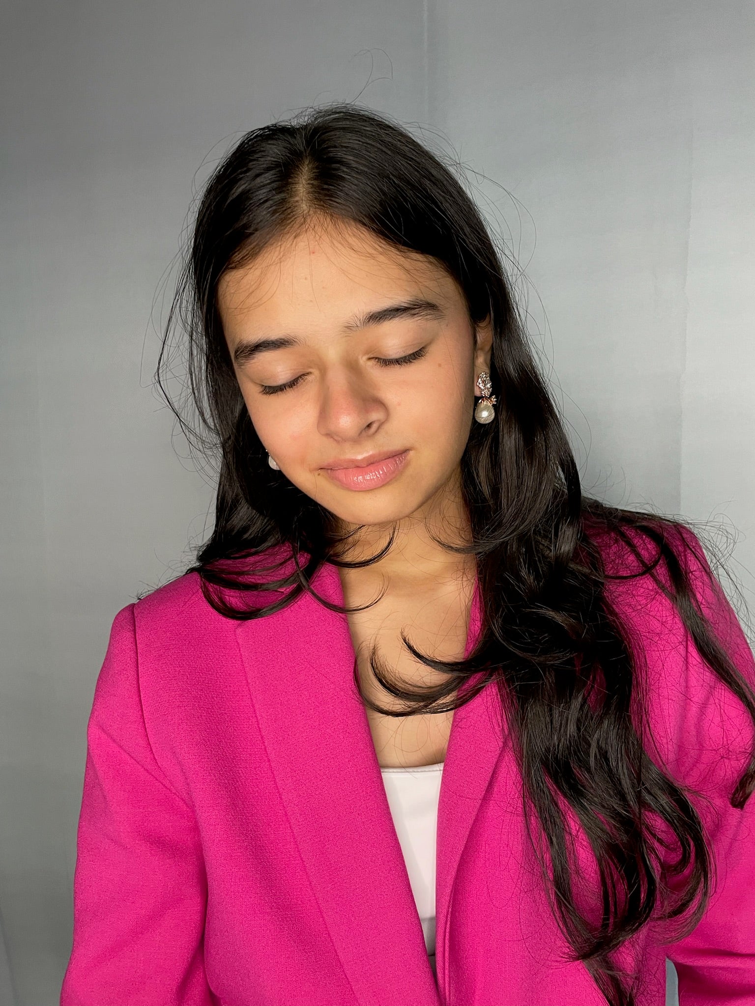 Isha – Rose Gold Pearl Halo Drops